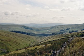 Looking down Kingsdale