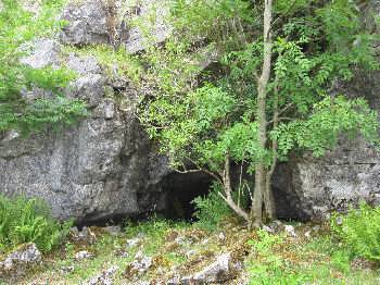 Schoolboy Cave, Giggleswick Scar, Giggleswick, near Settle, Yorkshire