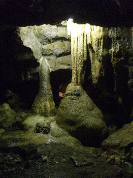 Stump Cross Caverns