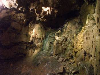 Stump Cross Caverns